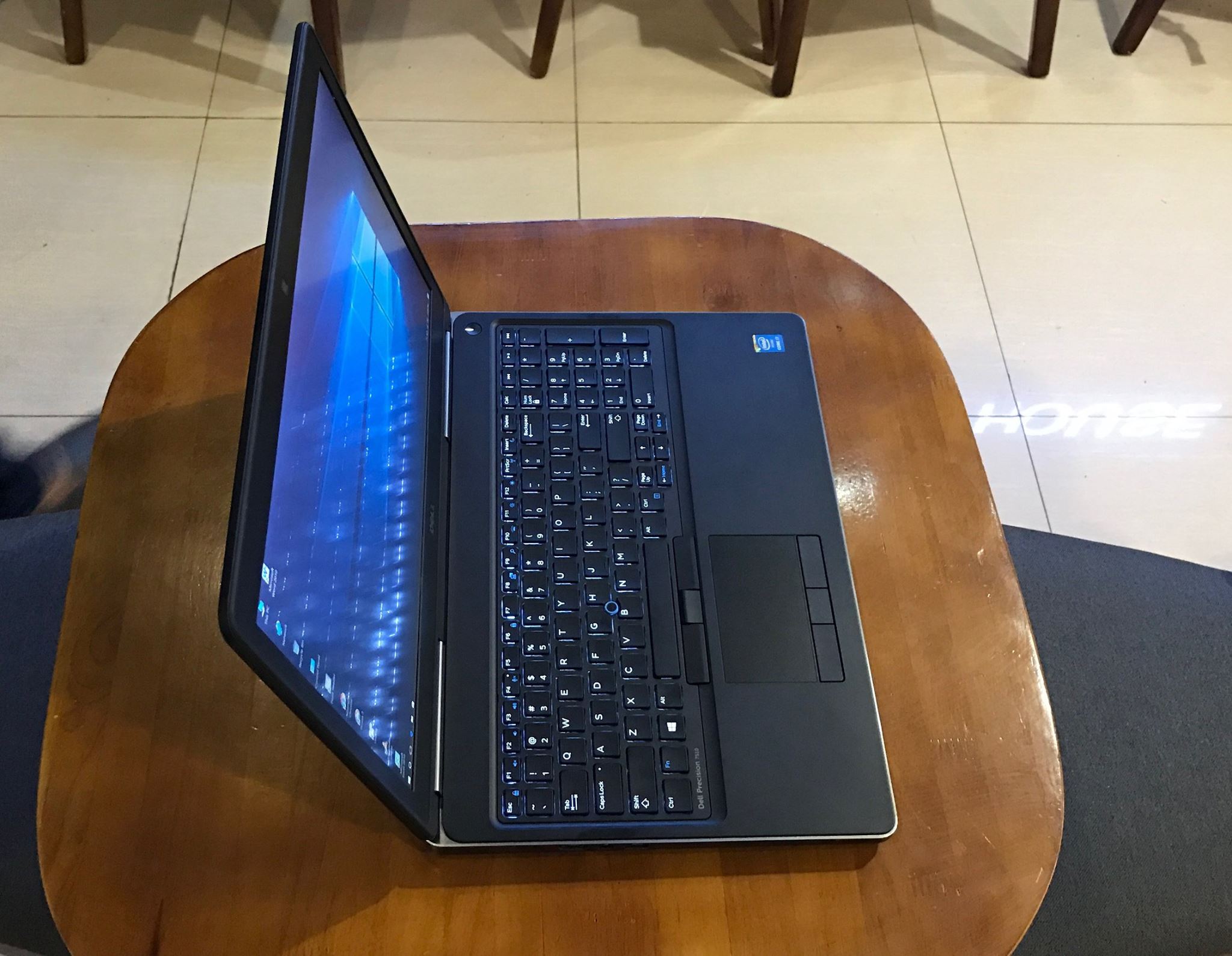 Laptop Dell Precision 7510 Max Option.jpg